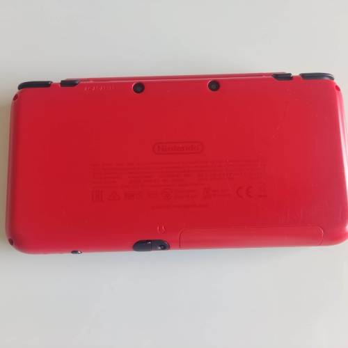 `New` Nintendo 2ds xl console Poké Ball Edition +box