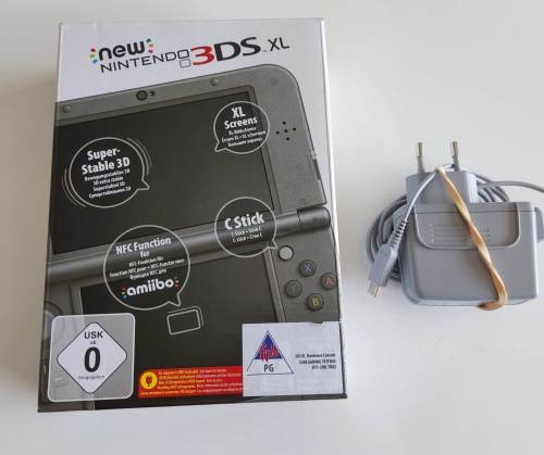 New `New` Nintendo 3ds XL console boxed eurpean region