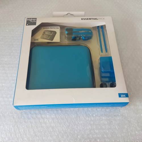 Protective pouch for Nintendo 2ds console