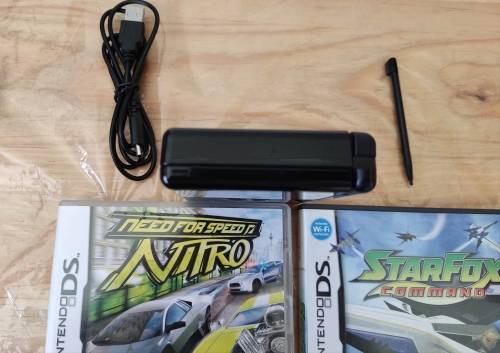 Nintendo Ds lite console and games bundle