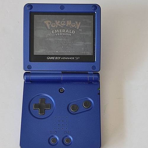 Pokémon Emerald Version - GBA / Gameboy