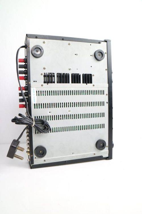 Rotel RA-840BX4 Integrated Stereo Amplifier