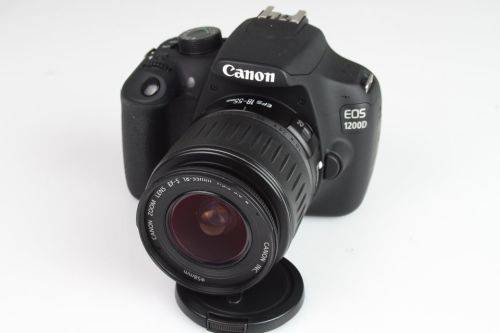 CANON EOS 1200D 18MP Digital SLR Camera (Black) with 18-55mm III Lens