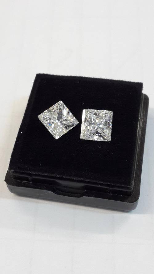 WOW !!!! DIAMONDS- PRINCESS CUT HUGE 3.00cts EACH - PERFECT PAIR...