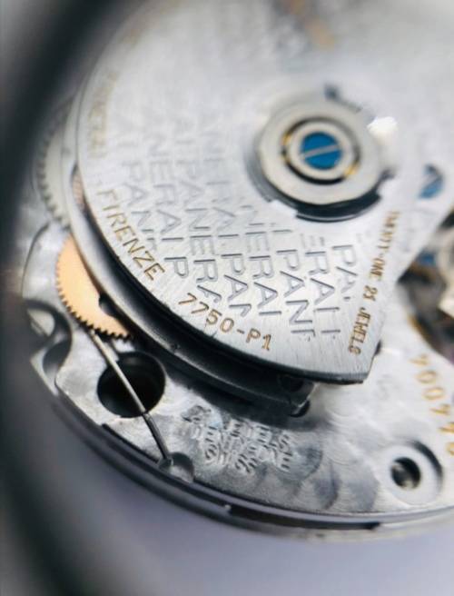 ORIGINAL PANERAI Marina Case and Movement