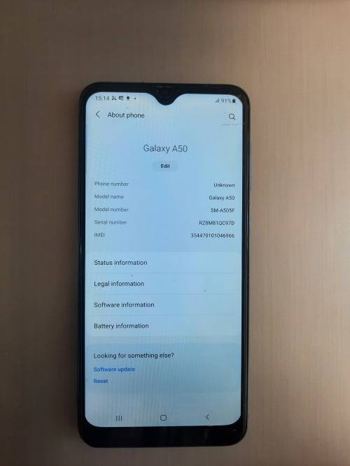 Samsung A50. Great deal!