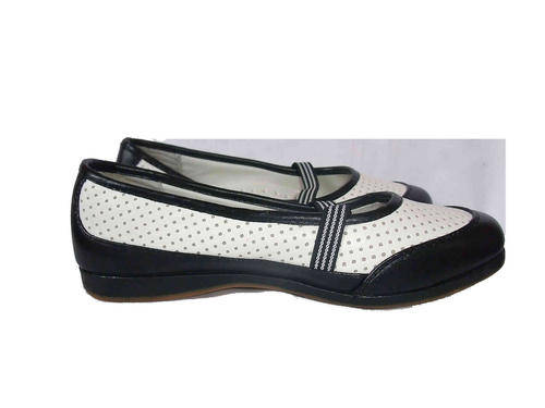 Casual Flat Pumps White Size 5