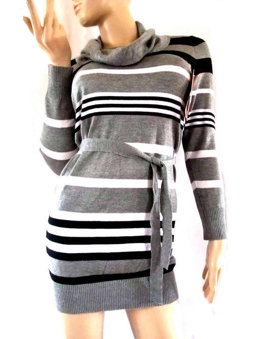 Simply Elegant Turtleneck Striped Dress With Belt 36/38
