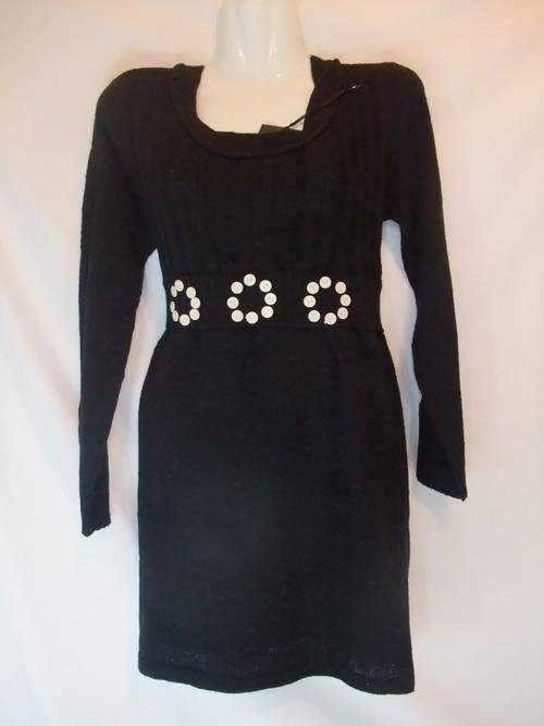 SALE !!!!!!! ATTRACTIVE & WARM