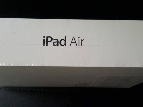 APPLE iPAD AIR 16gb LATEST B/New SEALED (RETINA Display| Wi-Fi+CELLULAR/LTE| SpaceGrey***
