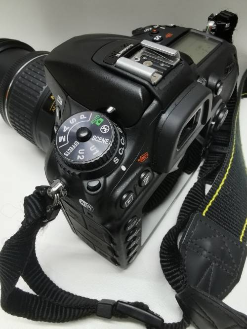 Nikon D7200 Dslr camera with 18-55mm & 70-300mm zoom lens