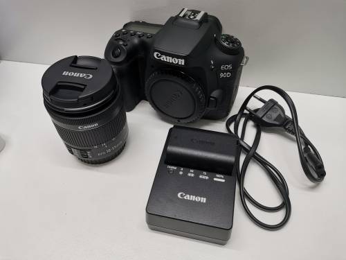 CANON EOS 90D DSLR Camera with EF-S 18-55 mm f/4.5-5.6 IS STM Lens