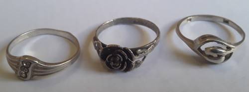 A lot of 3 solid sterling silver rings. *1 bid for all 3!!!*
