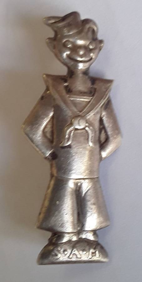 PAIR OF SA WW2 `SAILOR S.A.M` SILVER BADGES.
