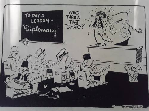 RARE WORLD WAR 2 BRITISH CARTOON BOOK `ADOLF AND HIS CRAZY GANG`.