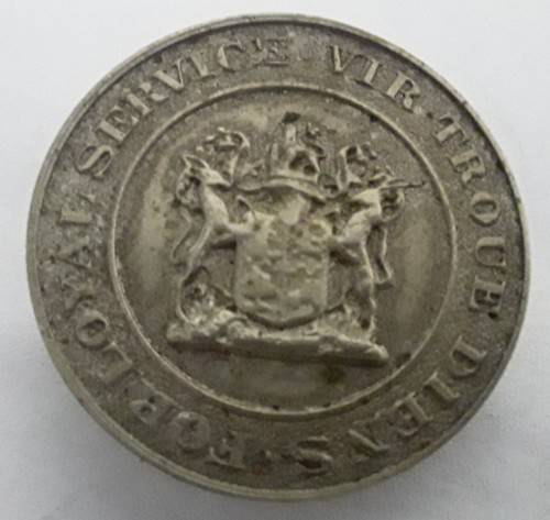 3 x WW2 South Africa badges.  1 bid takes all!