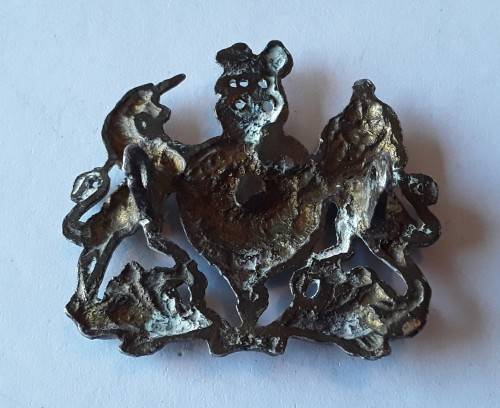 Boer War Home Counties Reserve Regiment Cap Badge. Lugs intact.