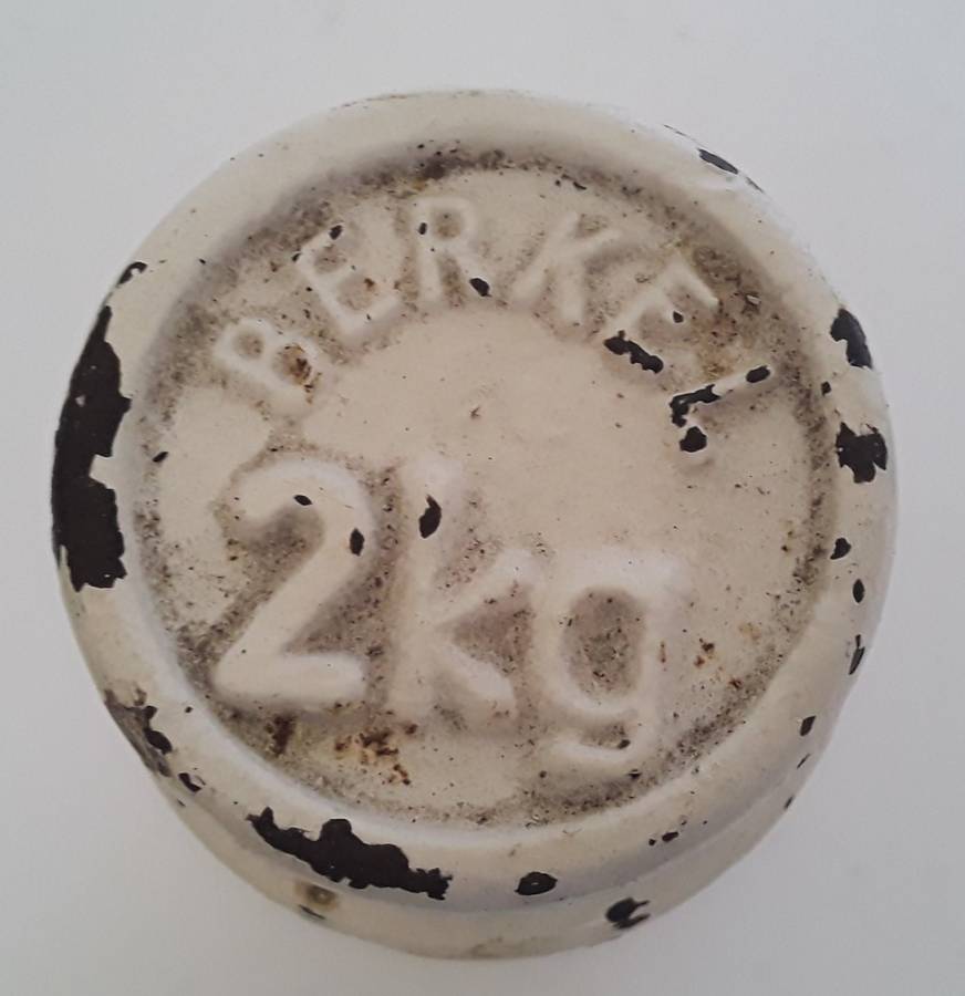 Set Of 4 Antique Scale Weights.