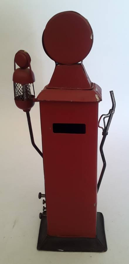 Vintage Tin Plate `Texaco` Petrol Pump Money Box.
