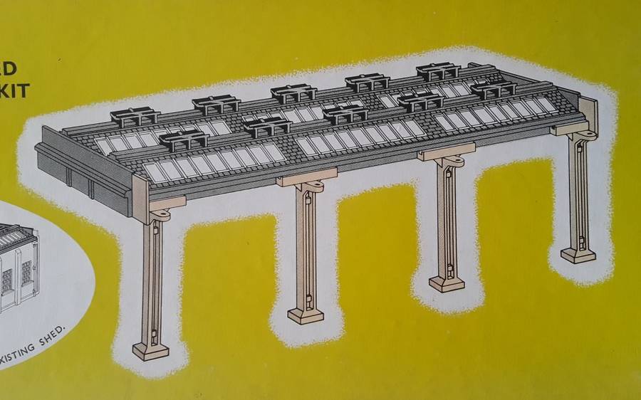 Hornby Dublo Engine Shed extension Kit. No : 5006. Mint in box.