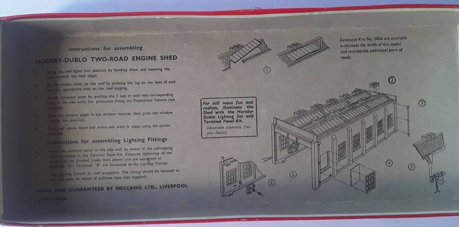 Hornby Dublo Engine Shed Kit. No : 5005. Mint in box.