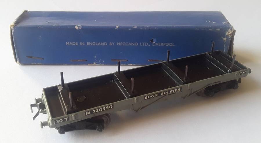 Hornby Dublo D1 Bogie Bolster Wagon, BR. No : 32051. Mint in box.