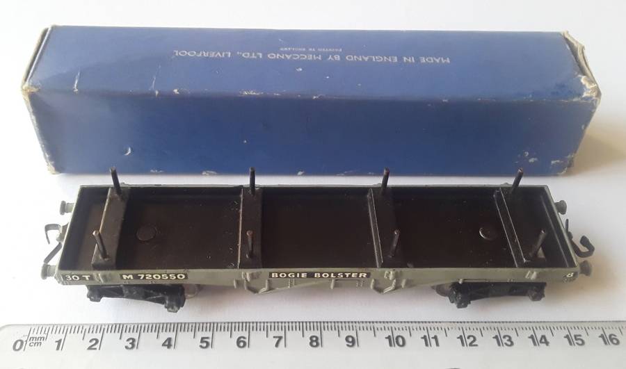 Hornby Dublo D1 Bogie Bolster Wagon, BR. No : 32051. Mint in box.