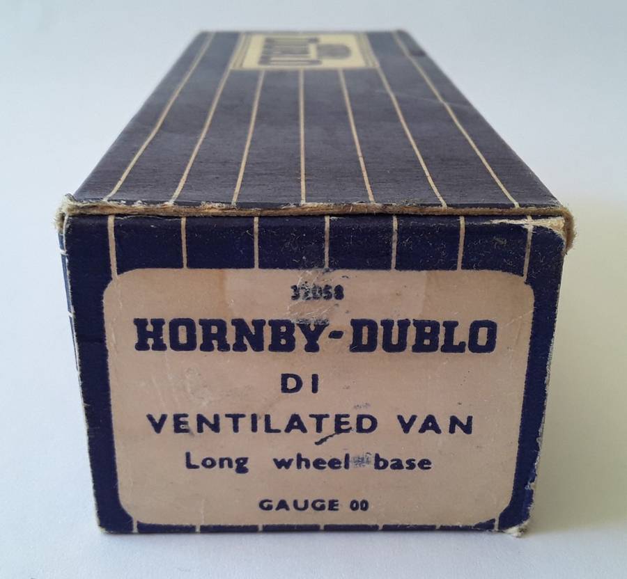 Hornby Dublo Long-Wheel Base Ventilated Van (B.R.). NO : 32058. Mint In Box.