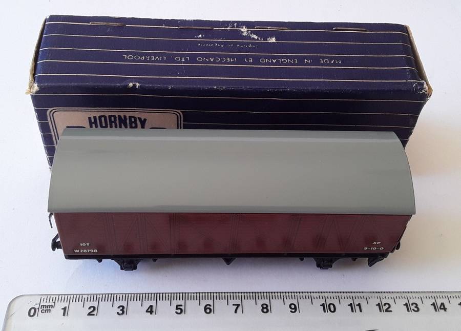 Hornby Dublo Long-Wheel Base Ventilated Van (B.R.). NO : 32058. Mint In Box.