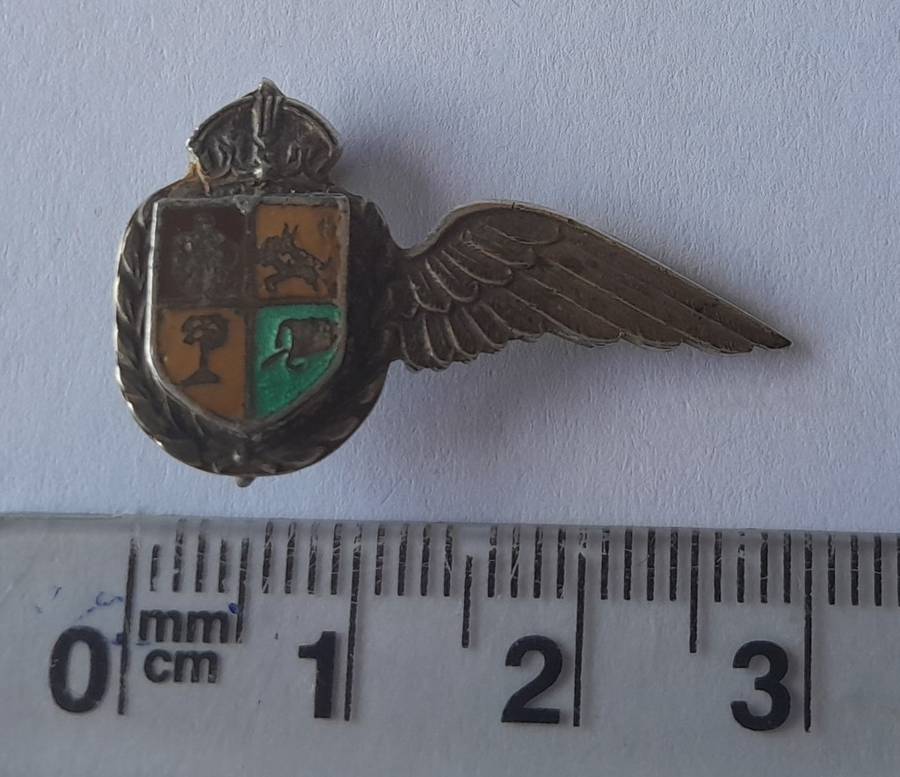 Very Rare Solid Silver WW2 SA Airforce Navigator Mess Dress Lapel Badge.