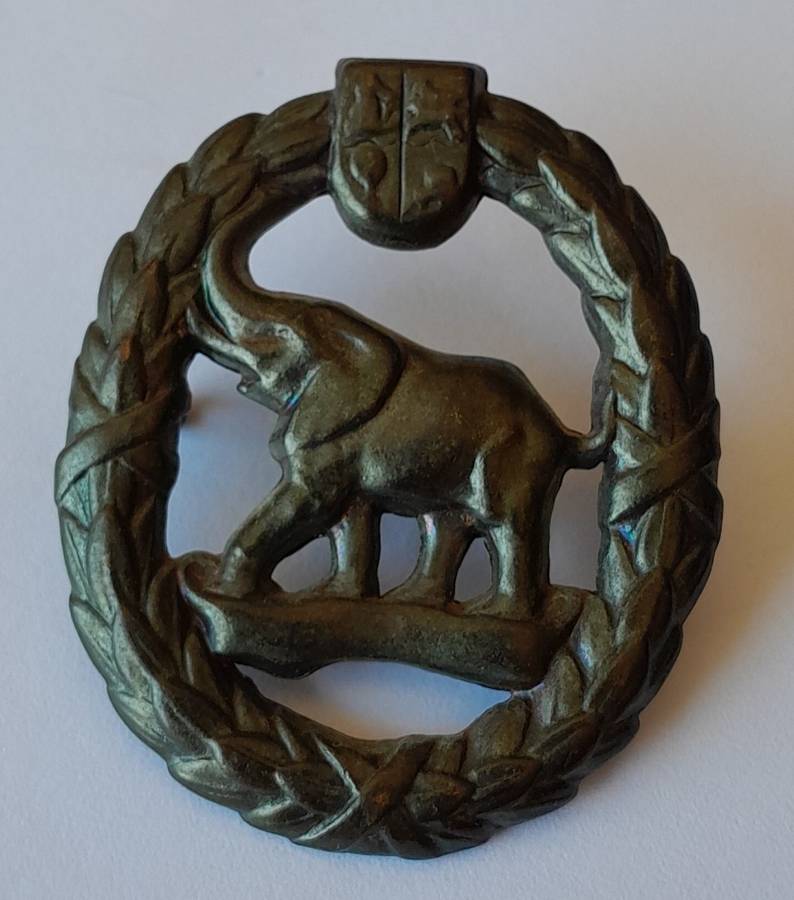 Pair WW2 SA Native Military Corps Badges. Cap And Collar. Lugs Intact.