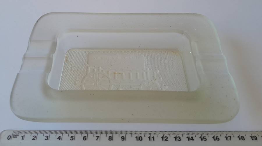 Rare Large `1838-1938 Voortrekker Eeufees` Frosted Glass Ashtray. Excellent Condition. 17 x 11.5 cm.