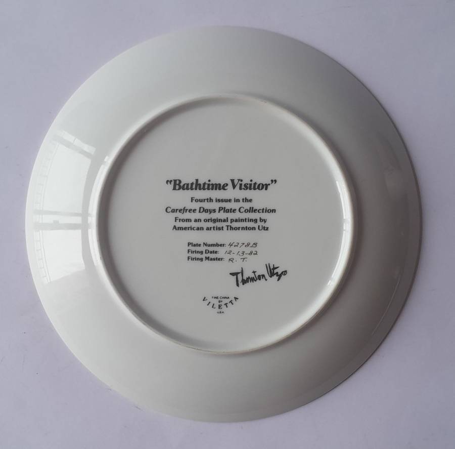Vintage Plate By Viletta. `Bathtime Visitor` By Artist `Thornton Utz`. Signed And Dated. 22 cm.