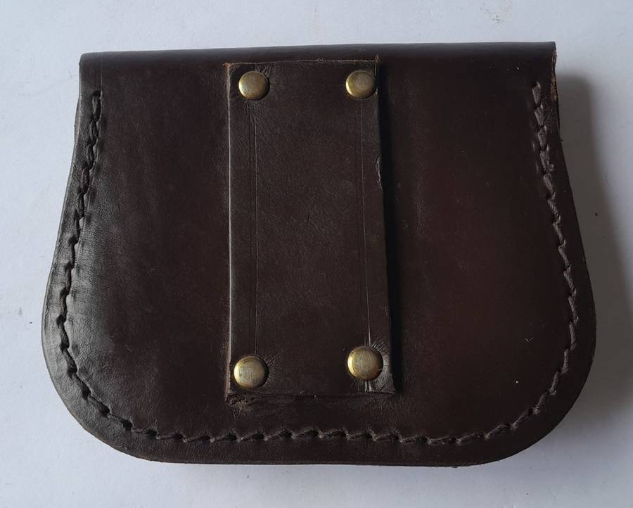 WW2 Leather Ammo Pouch.  Excellent Condition.