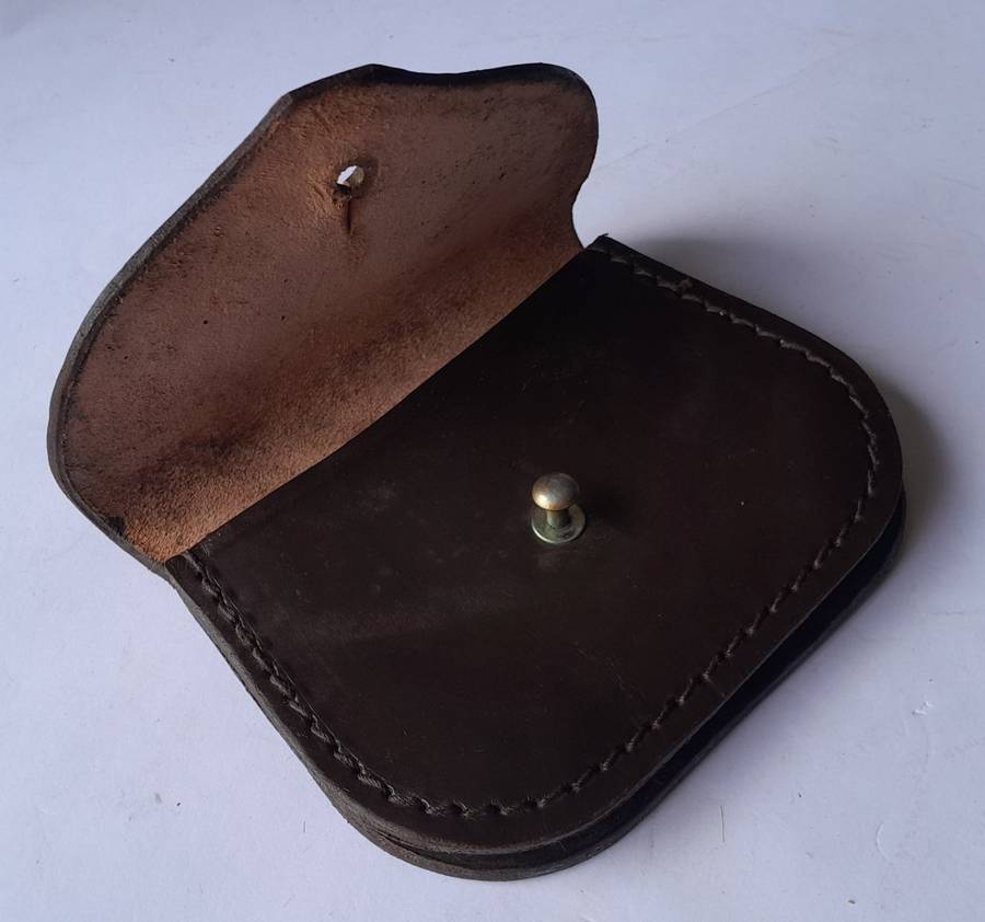 WW2 Leather Ammo Pouch.  Excellent Condition.