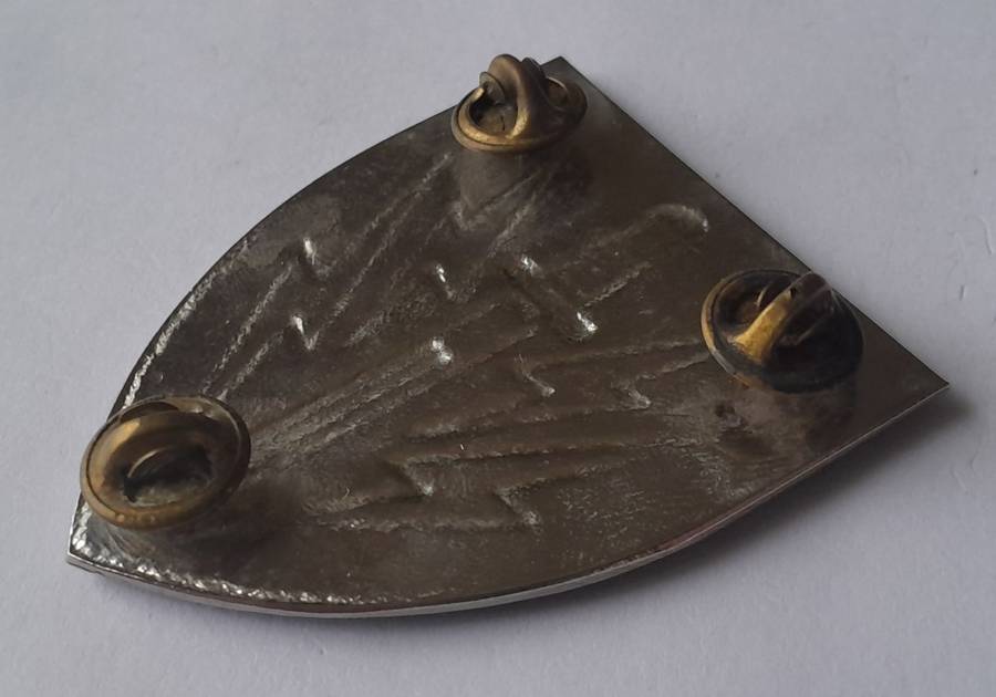 SADF 61 Mechanized Battalion Group Shoulder Flash.  All Pins Intact.