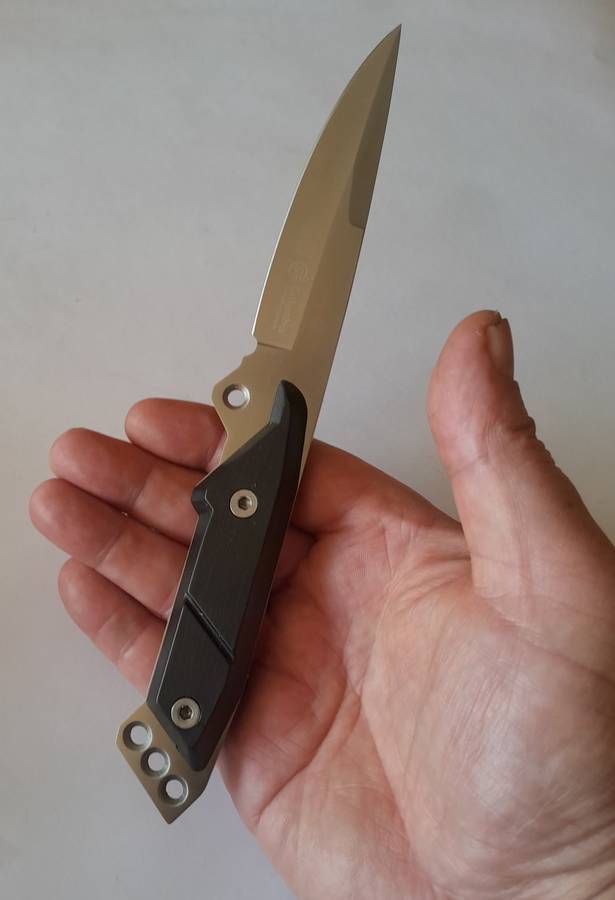 U.S.A. Saber ShuangRong Company Hunting Knife with Sheath.  23.5cm