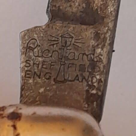 Vintage Richards, Sheffield Single Blade Mini Pocket Knife. "Cape Town".  11cm.