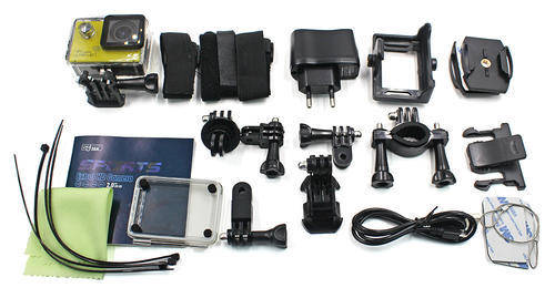 sj8000 accessories included