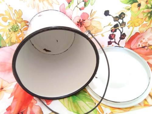 Lovely vintage Enamel bucket