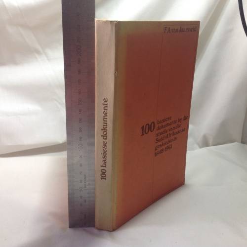 100 Basiese dokumente by die studie v SA geskiedenis