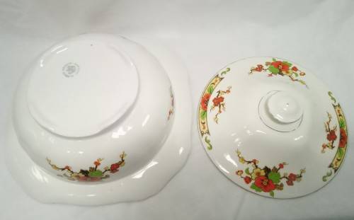 Alfred Meakin `Avalon` Casserole dish with lid Nr3