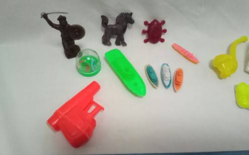 1980`s Plastic toy lot x3