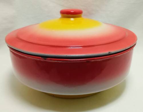 Beautiful Vintage enamel bowl with lid