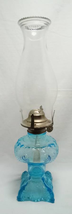 Gorgeous vintage Turquoise glass paraffin lamp