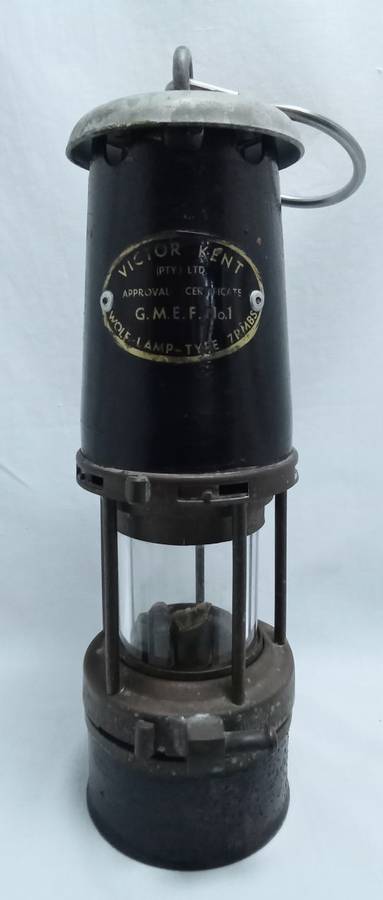 Vintage `Victor Kent Wolf` miner`s lamp in very good condition