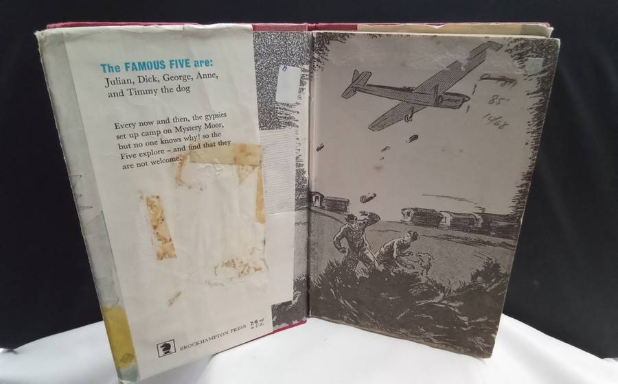 Five go to mystery moor - Enid Blyton 1967 edition