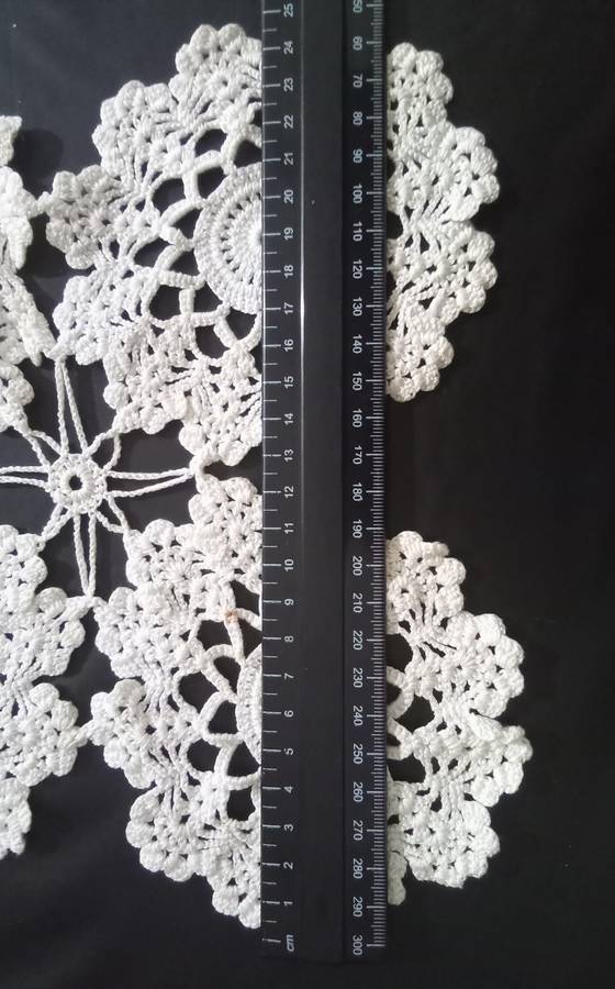 Lovely white square hand crocheted vintage doily