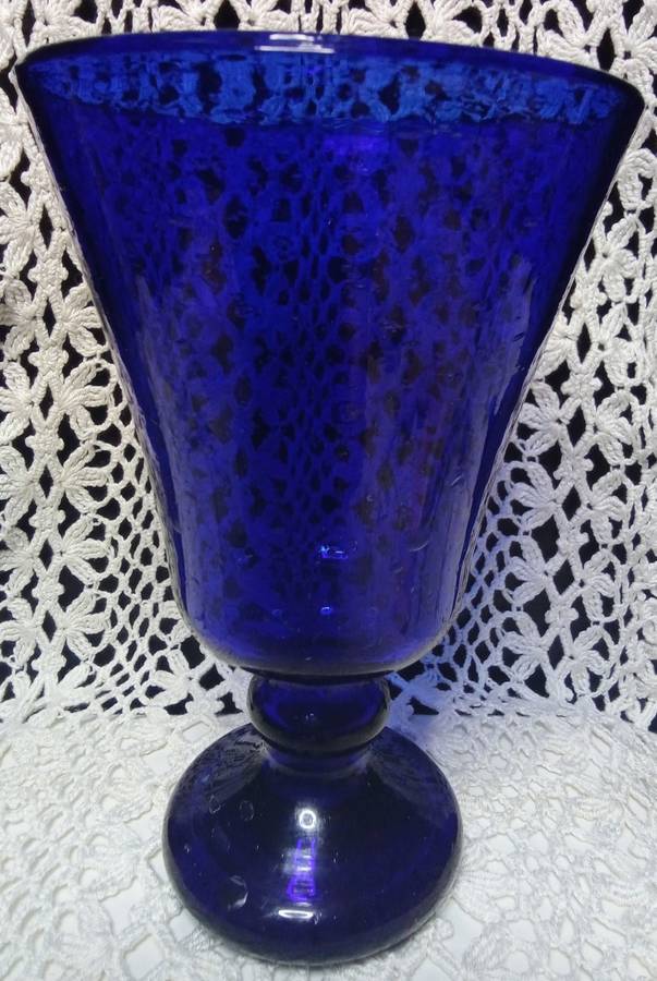 Beautiful Vintage mouth blown cobalt blue goblet glass/vase