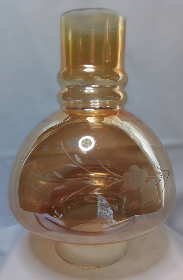 Beautiful vintage amber chimney shade